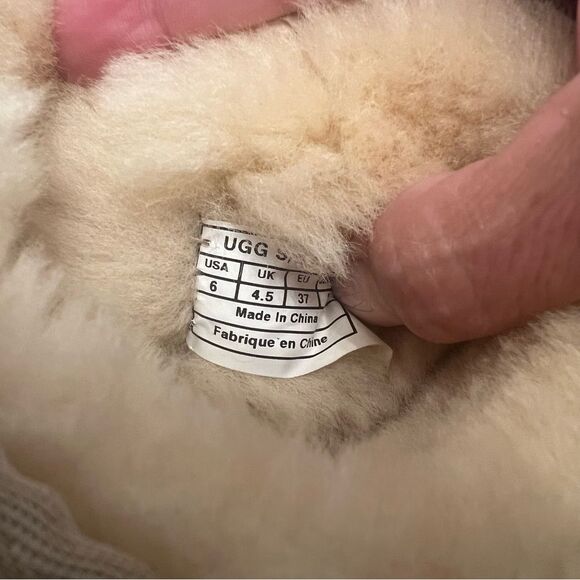 UGG Classic Sheerling Short Boot Bootie 6 - Picture 11 of 11